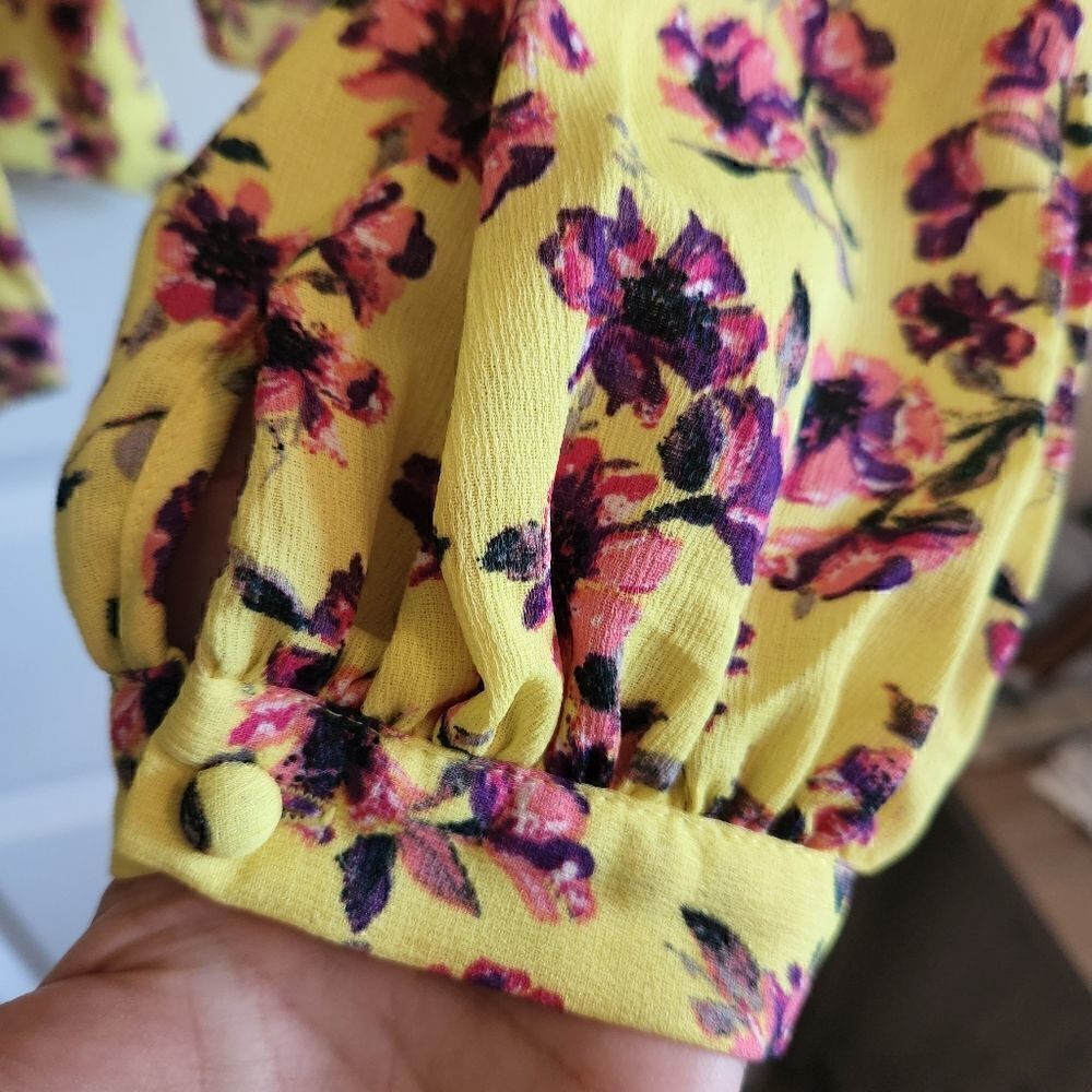 GB Yellow Floral Tie Front Crop Cardigan‎ - Picture 3 of 5